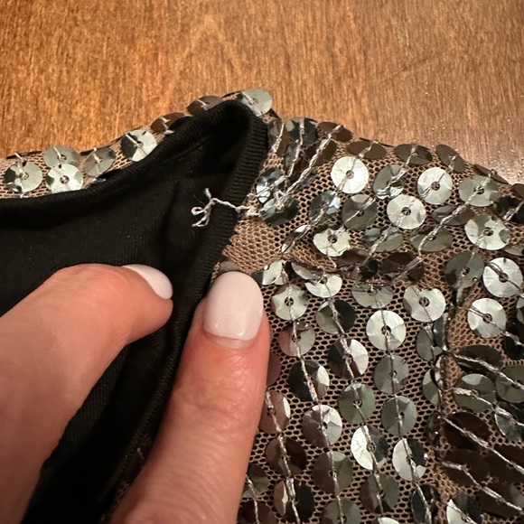 Trina Turk Silver Uhura Sequin Dress with Feather Hem Sz M - Picture 16 of 16